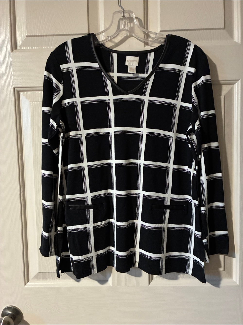 Chico's Black and White Plaid V-Neck Long Sleeve Top
